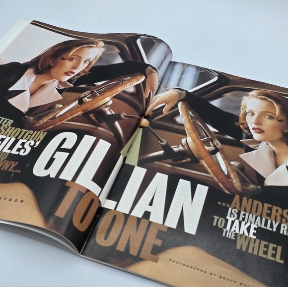 Vintage 1996 Entertainment Weekly Magazine Gillian Anderson X-Files Issue - Picture 5 of 6